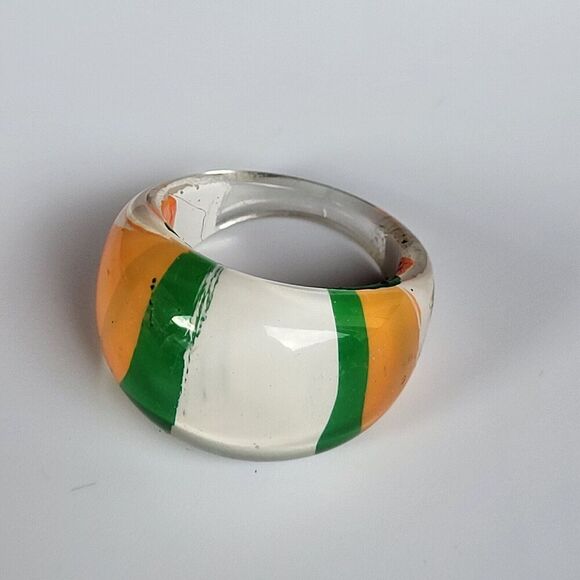 Chunky Resin Ring orange green and white enamel ring 8.5 - Picture 2 of 4